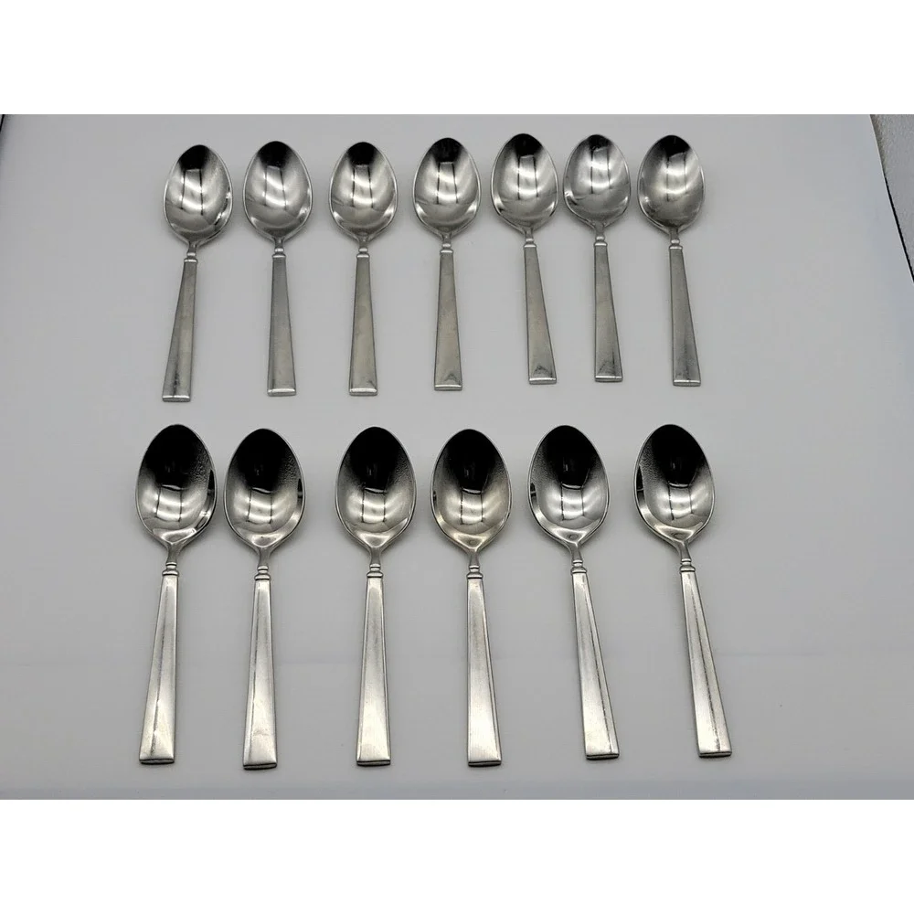 13 Teaspoons Reed & Barton Glossy 18/10 Stainless Steel Flatware China